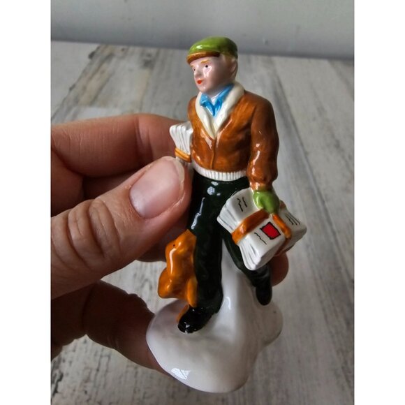 Dept 56 newspaper village news delivery dog man people accessory village Xmas de - Picture 3 of 7